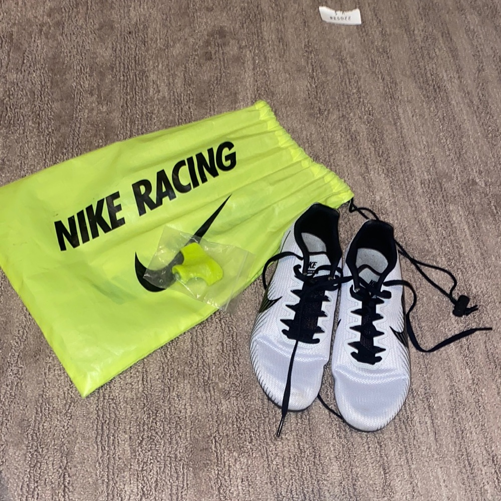 Nike spikes